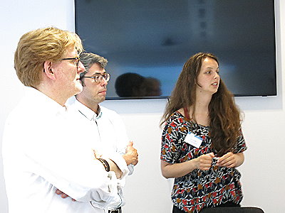 Participants during the clustering and voting process