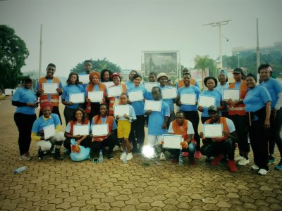 The happy participants with their diplomas